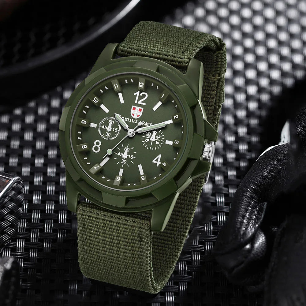 2023 Fashion Men Watches Luxury Brand Fashion Mens Quartz Watch Luminous Hands Male Clock Big Dial Waterproof Man Wristwatch